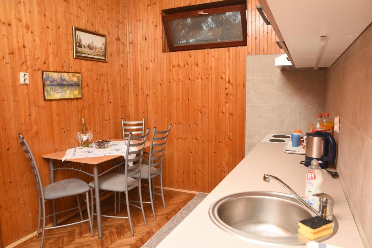 Apartman Woolf Senta Екстер'єр фото